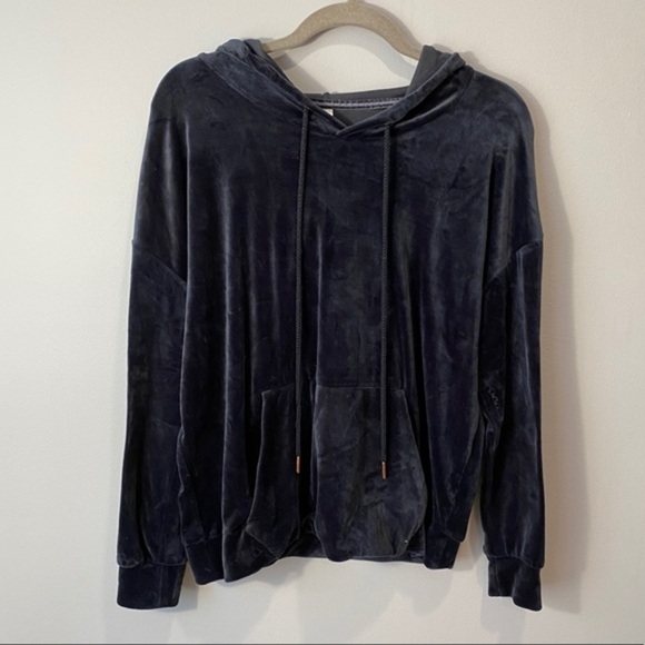 GreenTea Tops - Green Tea Navy Velvet Hoodie